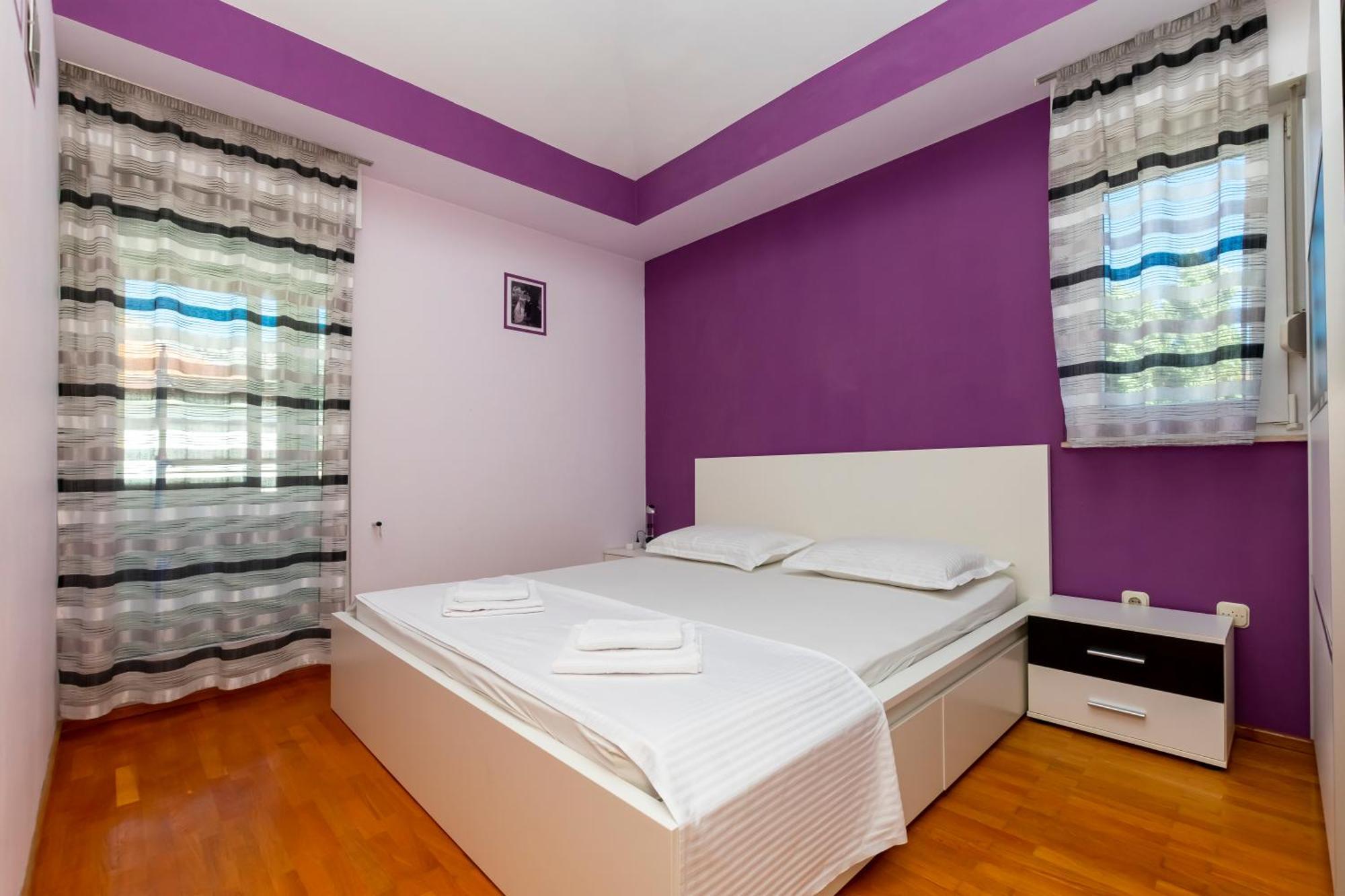 Apartment Pepalo,Omis Free Parking 外观 照片