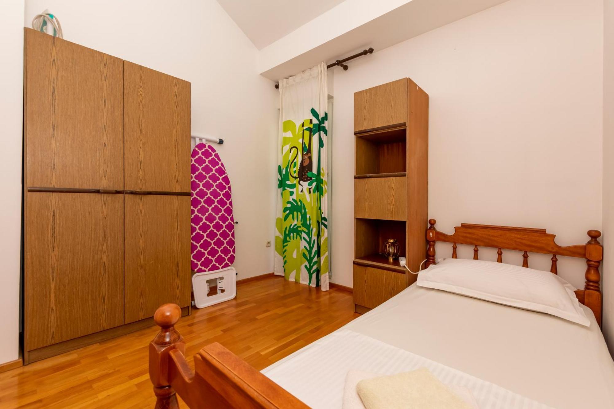 Apartment Pepalo,Omis Free Parking 外观 照片