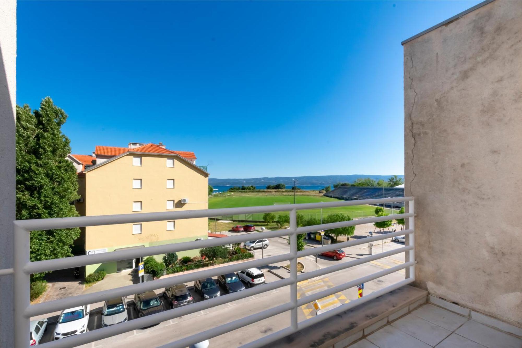 Apartment Pepalo,Omis Free Parking 外观 照片